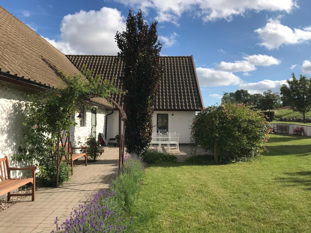 Stallet på Skårby Ystad Eksteriør billede